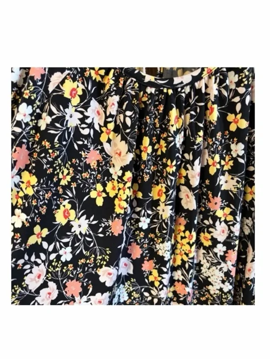 Liz Claiborne Career Woman Floral Short Sleeve Blouse NWT - Picture 3 of 6